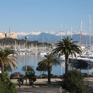 Appartamento 14bis, Antibes